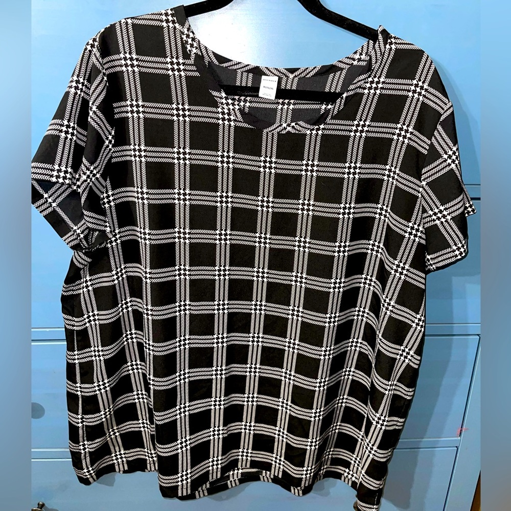 Old navy blouse